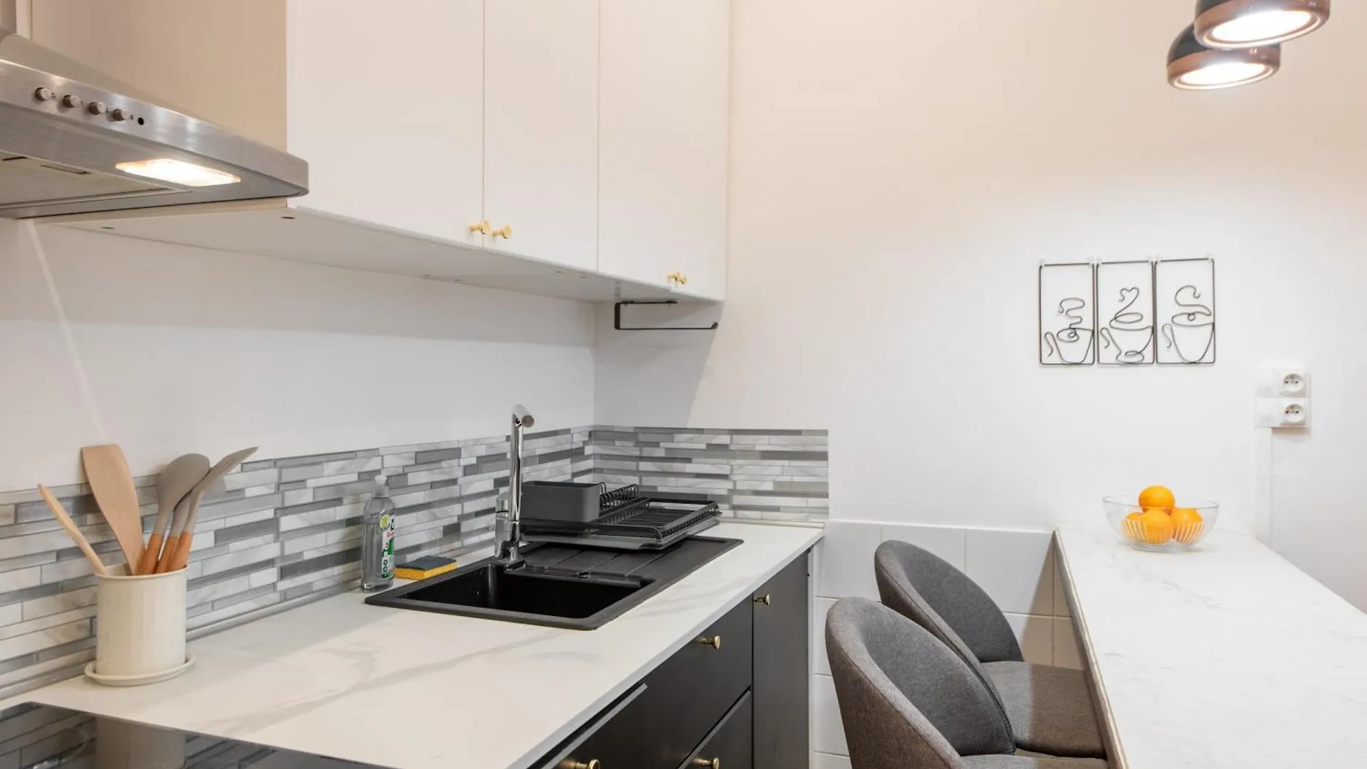Cozy & Central Fully Equipped Studio 5 Min Walk To Metro, Montparnasse Neighbourhood Париж 0*,
